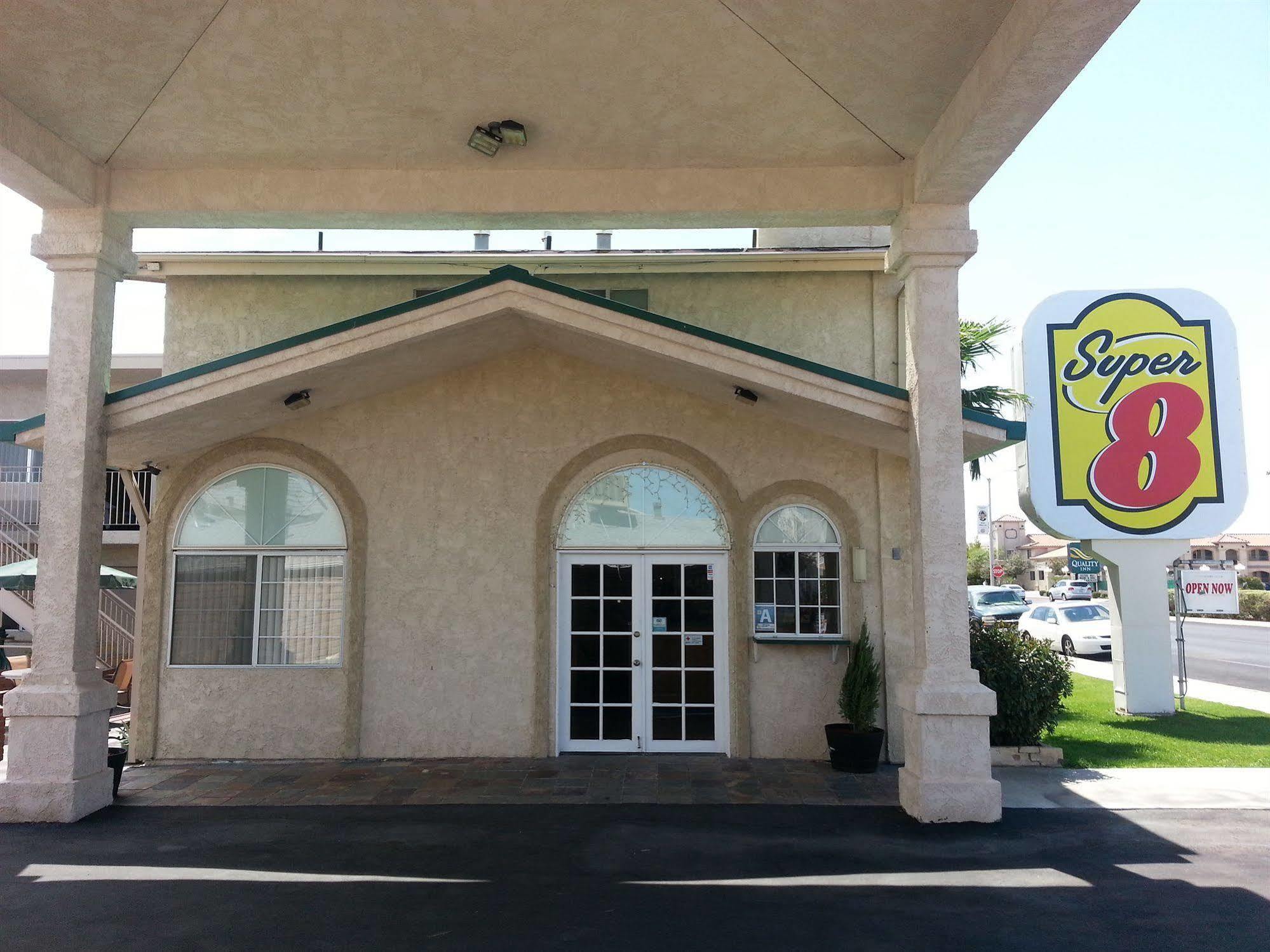 Super 8 By Wyndham Ridgecrest Motel Luaran gambar